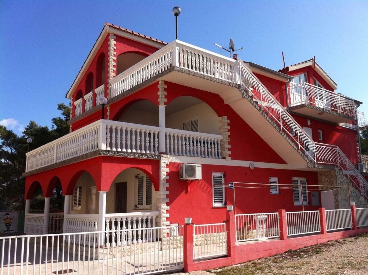 Lipovac Resort Ficus Bilice Exterior photo